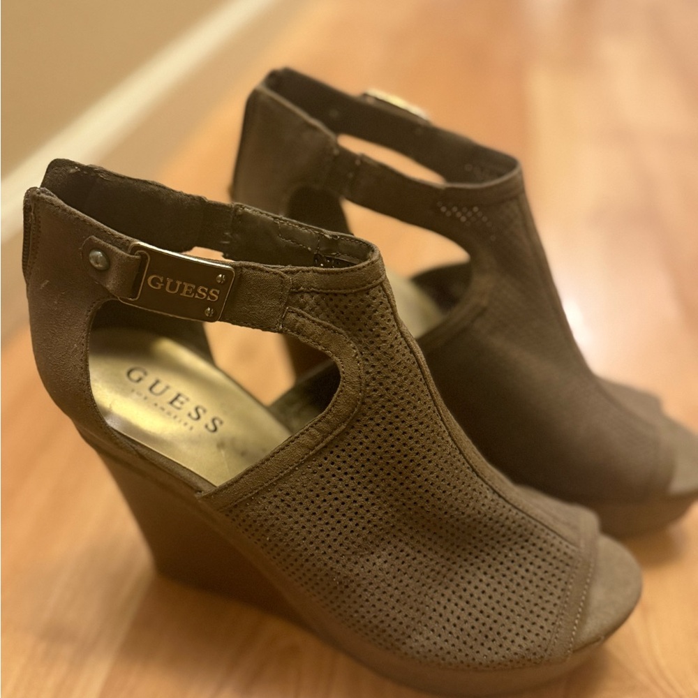 Guess Women's Brown Peep-Toe Wedges